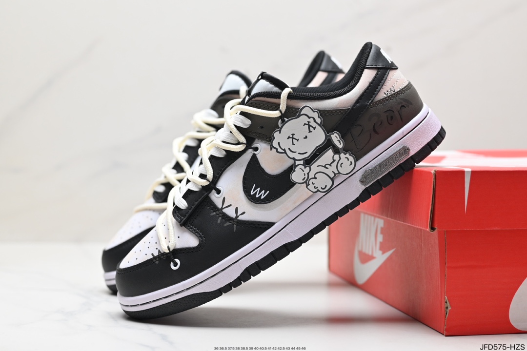 Nike Dunk Shoes